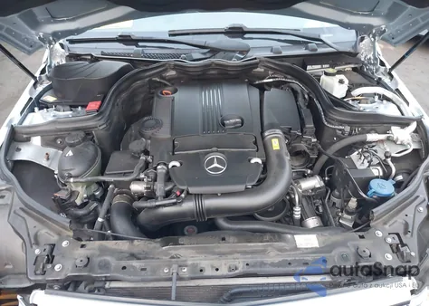 2013 Mercedes-Benz C 250 Sport из США, поврежденный, VIN WDDGF4HB0DA864630